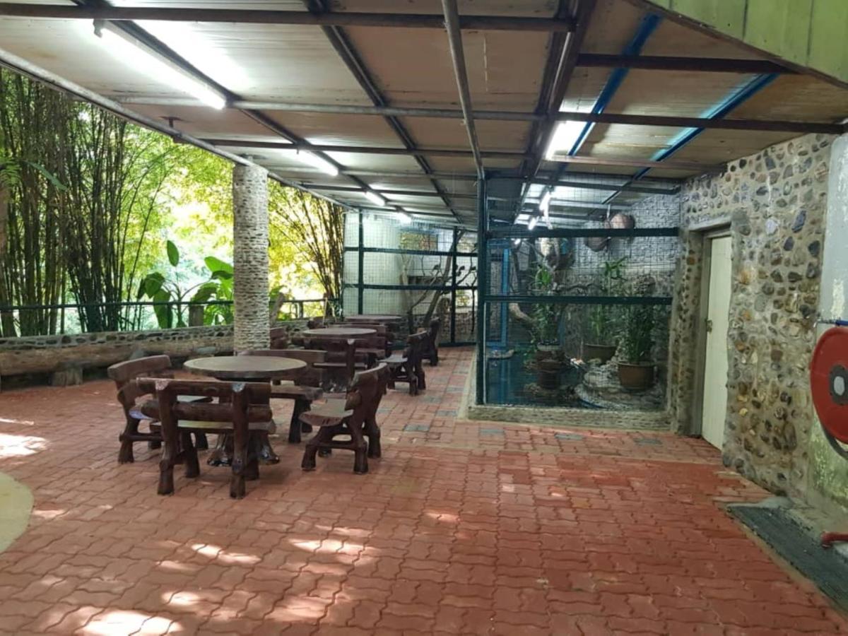 Oyo Homes 89429 Sr Villa Langkawi Kisap Luaran gambar